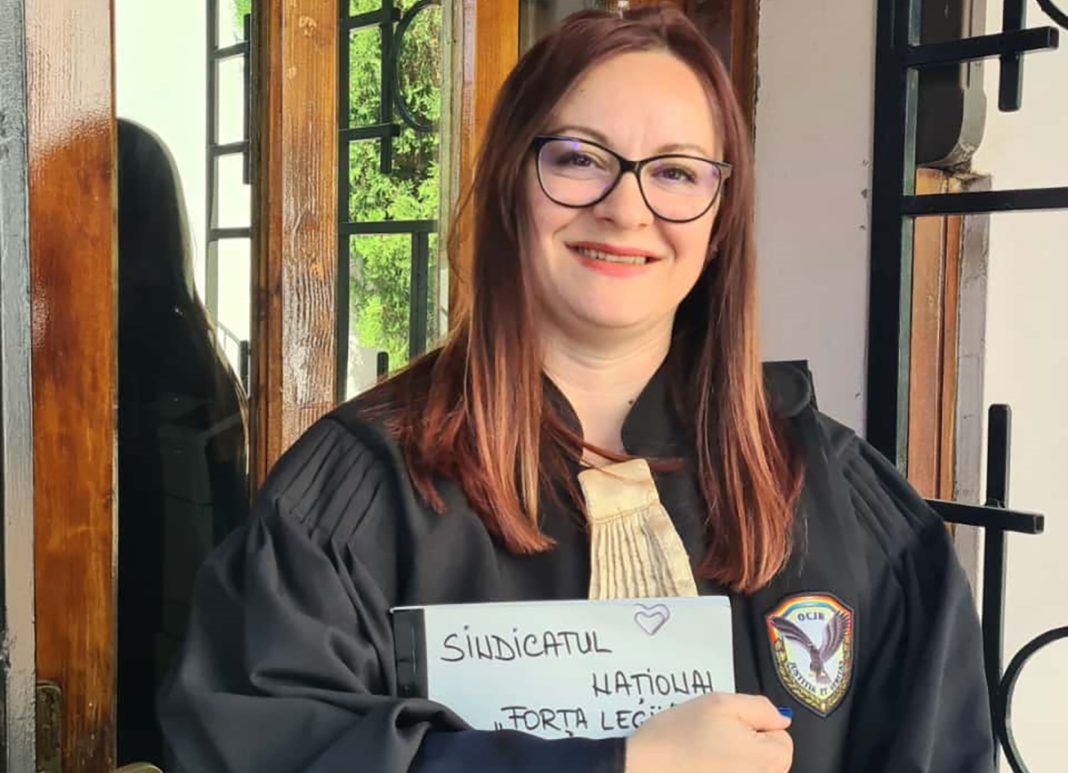 Ambulanțierul a refuzat nedreptatea, iar sancțiunea salarială a căzut în instanță