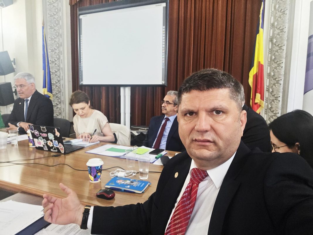 Forța Legii: „Nu ne interesează doar salariile din grile, ci venitul real pe care îl vor încasa salariații din spitale începând cu 2027”